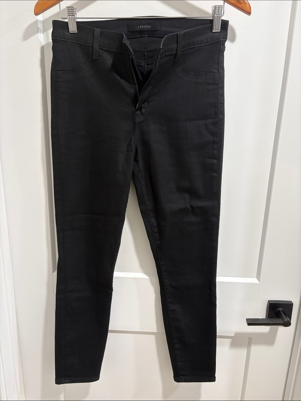 J Brand Black Skinny Jeans – Sleek High-Rise Fit